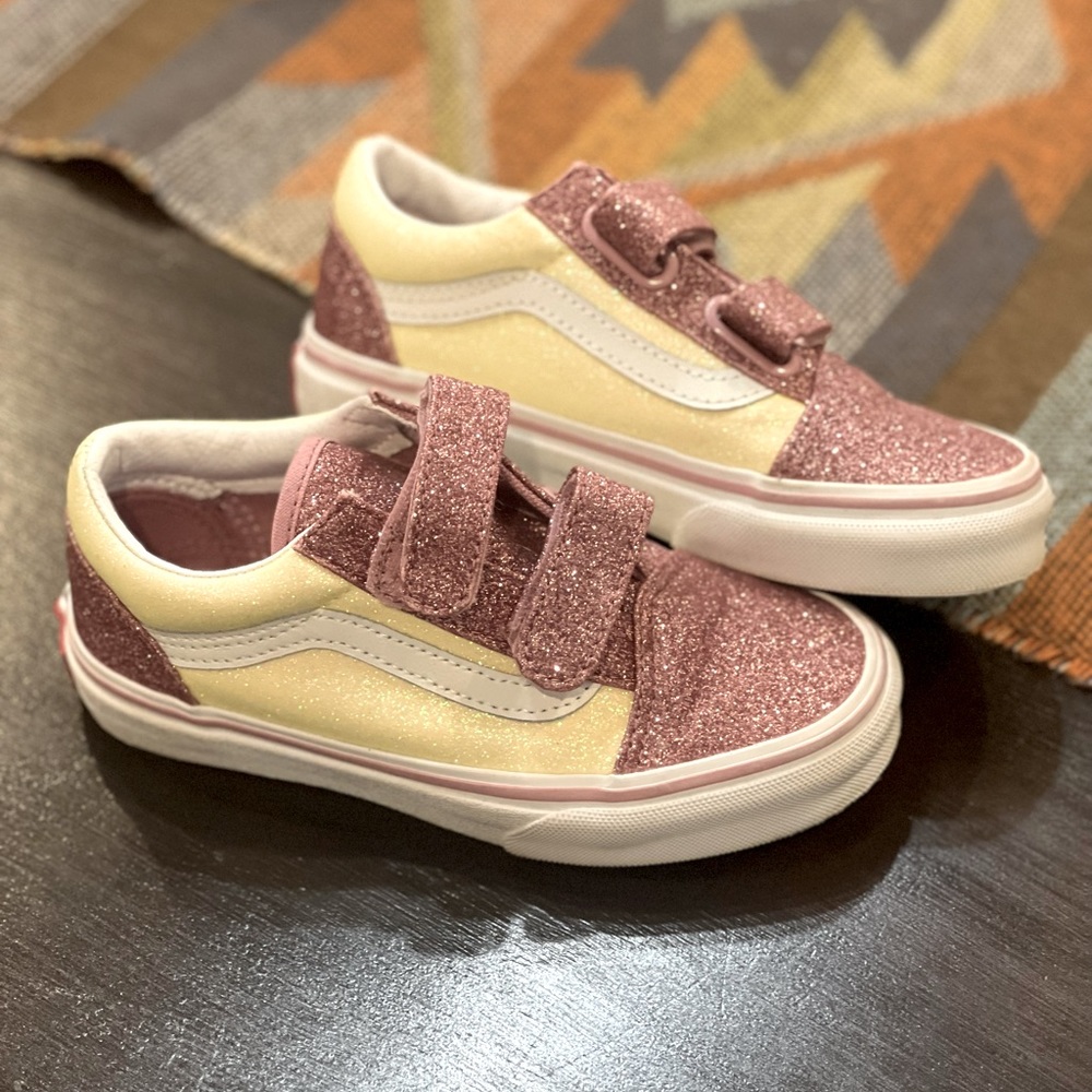 Glittery Old Skool Velcro Vans